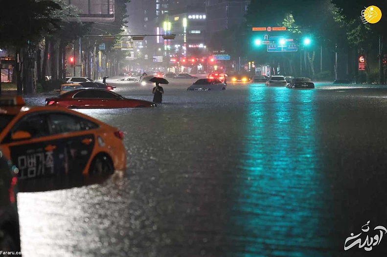 (فیلم) سیل در سئول؛ ایستگاه قطار و خودرو ها زیر آب رفت